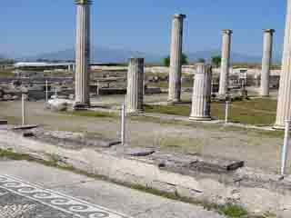 صور Archaeological Museum of Pella متحف